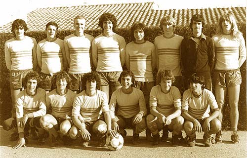 Equipe de 1981 - 1982 football de Mandelieu la Napoule.