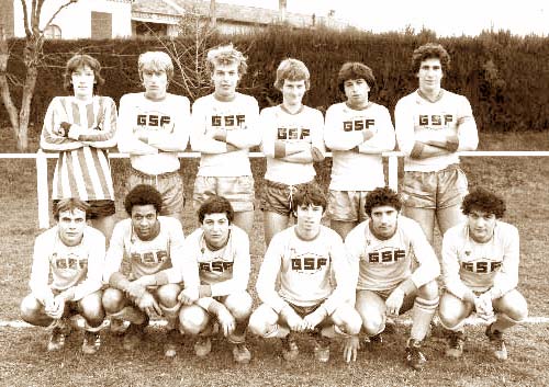 Equipe de 1982 - 1983 football de Mandelieu la Napoule.